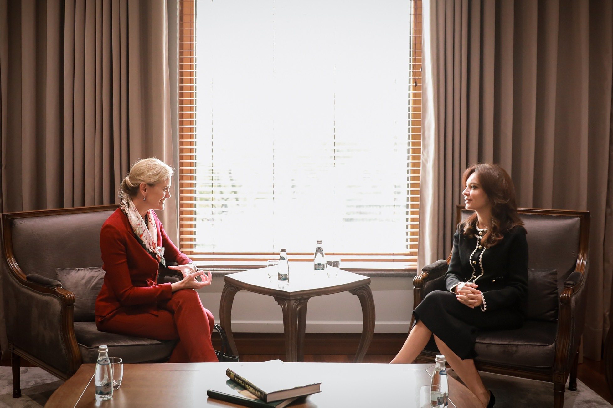 Ministrja Spiropali takon VanHorn: Të jemi të përgatitur për të përballuar sfidat, bashkëpunim për sigurinë dhe luftën kundër krimit