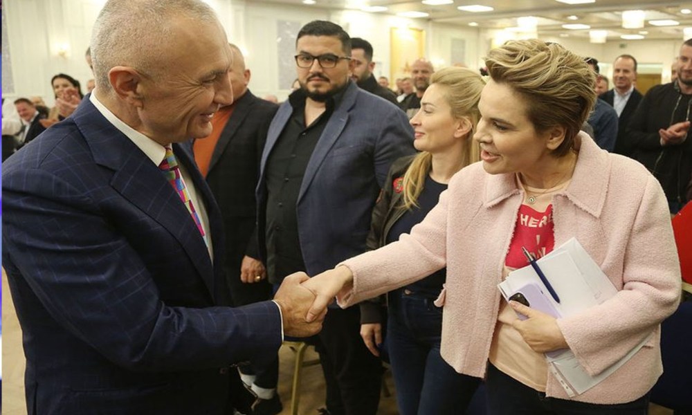 Monika Kryemadhi: Silva Caka helmoi Ilir Metën kundër meje, sot unë jam askushi për vendime