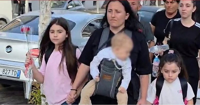 “Na premtoi shtëpi, por s’e bleu dot”, realizohet amaneti i Kreshnik Tomanit për tre vajzat e mitura!