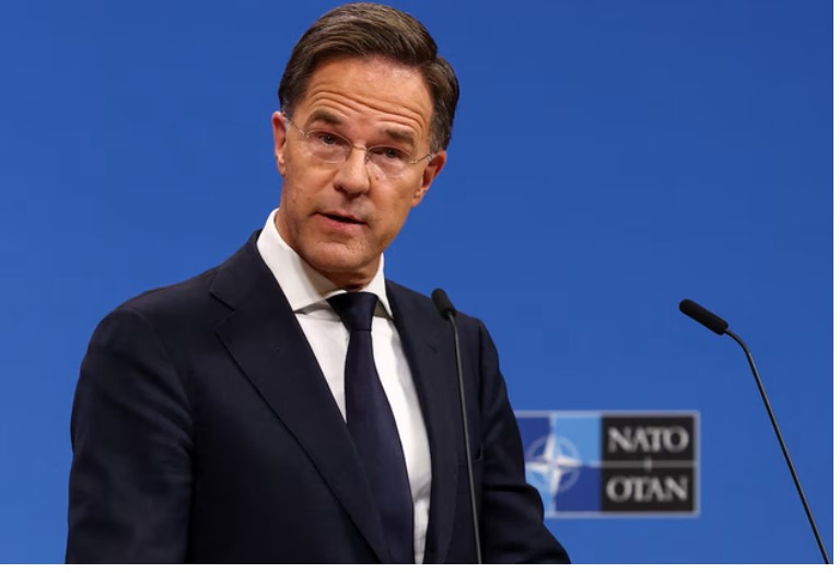 NATO paralajmëron Rusinë që të ndalohen shkeljet e hapësirave ajrore, njofton forcimin e mbrojtjes në lindje