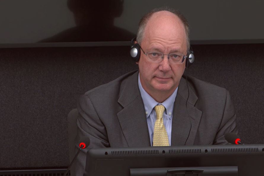 “Ndërkombëtarët ishin të frustuar nga Rugova”/ Flet avokati, dëshmitari i rradhës në Hagë: UÇK-ja ishte…