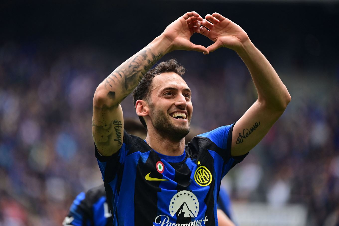 Nga Turqia insistojnë, Gallatasari nuk heq dorë nga Calhanoglu, kanë kohë deri më 12 shtator