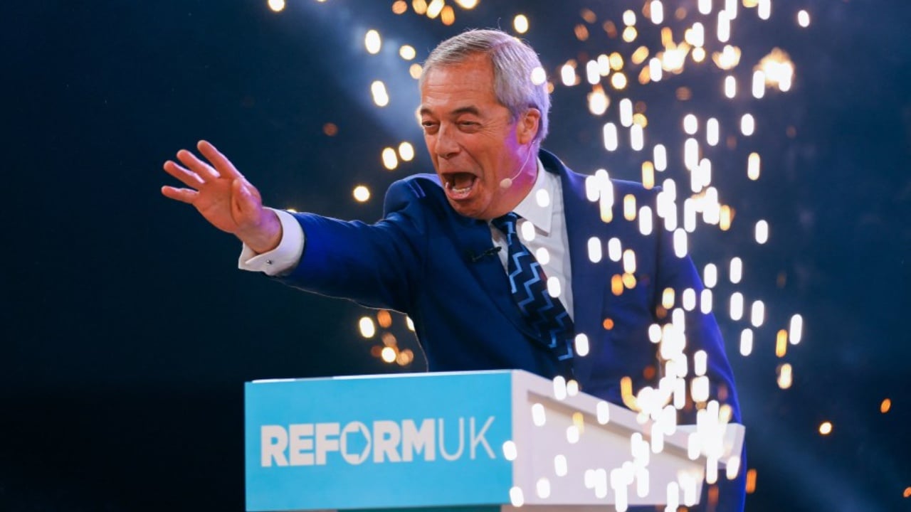 Nigel Farage ‘shpërthen’ në konferencë: Anijet me emigrantë do ndalojnë brenda dy javësh nga momenti që do bëhem kryeministër