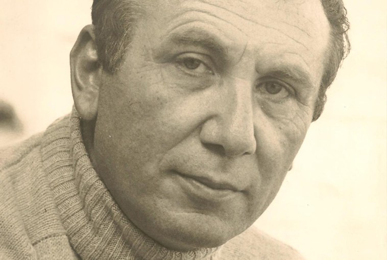 Nizar Qabbani: Du me shkrue fjalë tjera për ty…