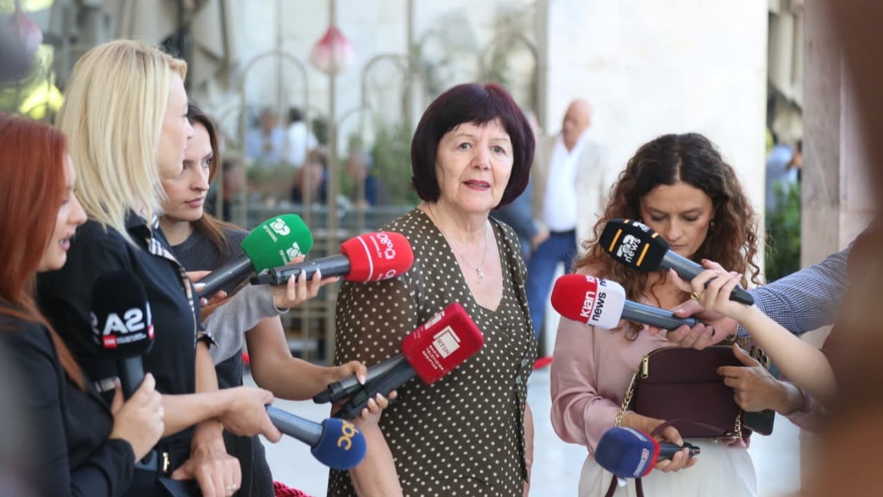 “Njeri i heshtur dhe këmbëngulës”, Marjeta Larja në homazhet për Dhimitër Anagnostin: Kishte një pasion të veçantë