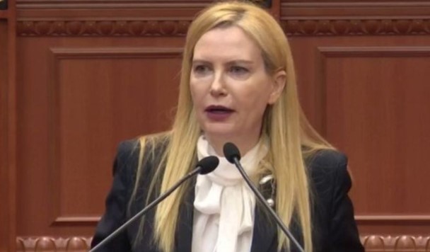 ‘Nuk jam deputete e PD-së’, Doda tregon arsyen pse nuk u bashkua me grupet parlamentare opoziare: Do të mbroj…