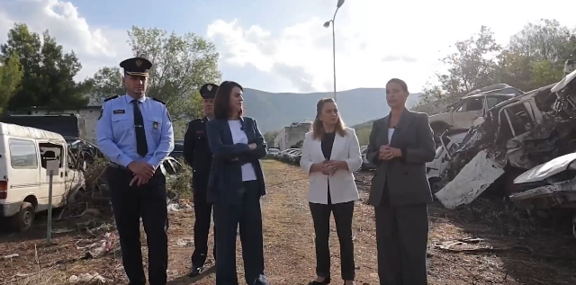 Operacioni për pastrimin e makinave të vjetra vazhdon… (video)