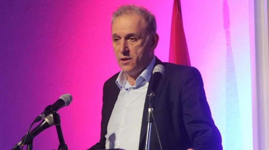 Opozitari serb/ Ponosh: Vuçiç është një kufomë politike