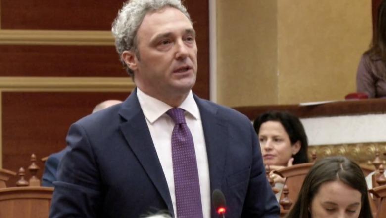 ‘Opozitës iu hoq e drejta për të shprehur shqetësimet’, Spahia në Kuvend: S’mund të fshihemi pas kleçkave ligjore