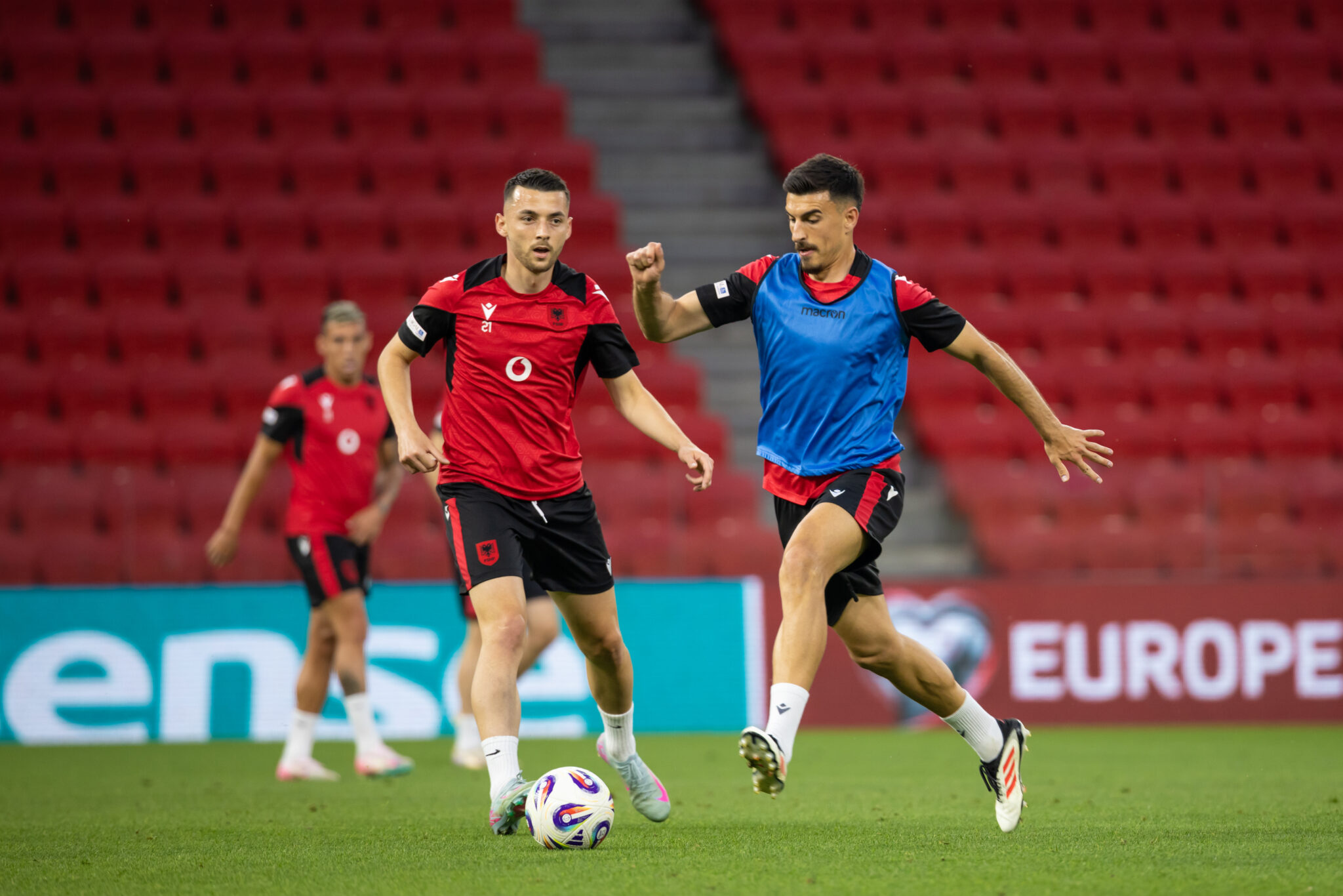 Paraqitjet e legjionarëve/ Asani realizon dy gola, shënojnë edhe Shehu, Hoxha, Uzuni, Daku e Mehmeti