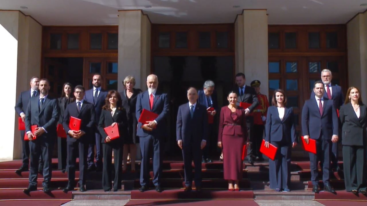 Pas votimit dje në Kuvend të programit “Rama 4”, betohen në Presidencë kryeministri dhe ministrat e kabinetit të ri qeverisës