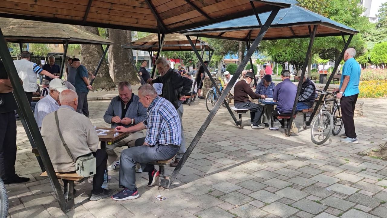 Pensionet indeksohen me 2.5%, Ibrahimaj: Kompensim i rritjes së çmimeve, ndalemi edhe tek paraja cash, gati plani 3-vjeçar