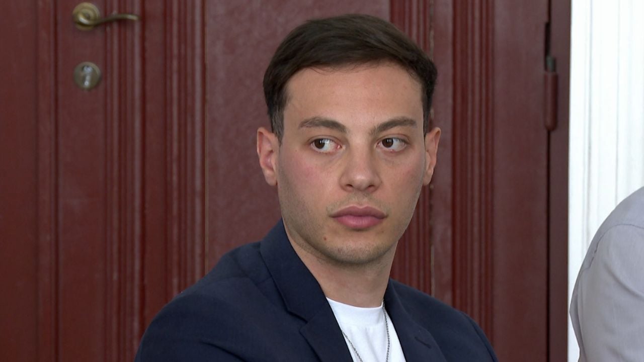 “Përballë një bote e realiteti sfidues”/ Libri i Aladin Stafës, një thirrje për angazhim kritik nga brezi i ri për botën që e rrethon