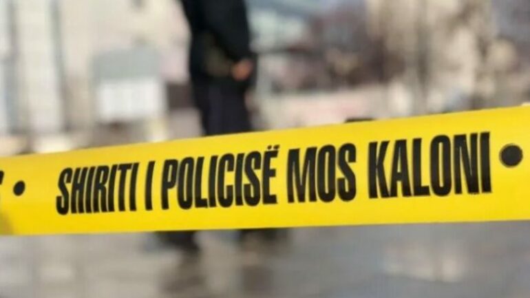 Plagosje me thikë në Vlorë, lëndohet 40-vjeçari, dyshohet se…