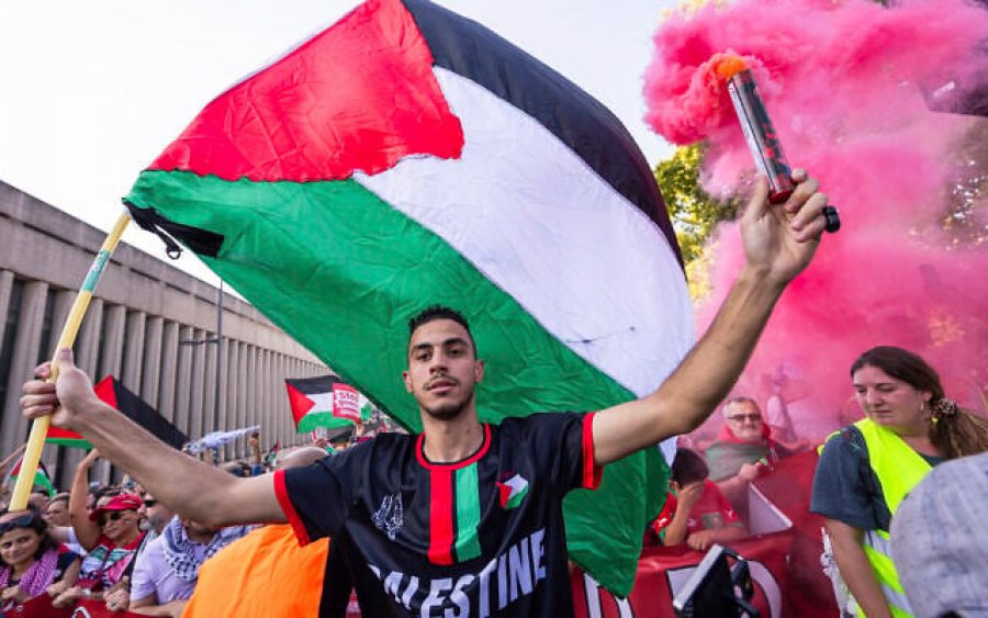 Politikat anti-Izrael/ Netanyahu e gjen fajin te ‘myslimanizimi’ i Evropës