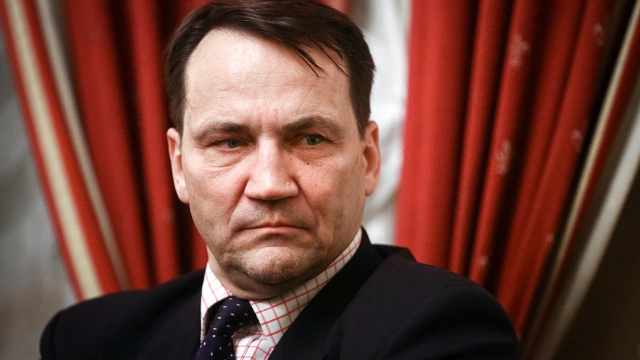 Polonia akuzon Hungarinë, ministri i jashtëm: Po shantazhoni BE-në me Ukrainën, e keni kaluar kufirin