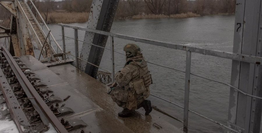 Pritë ukrainasve duke përdorur tubacionet, ja strategjia e forcave ruse