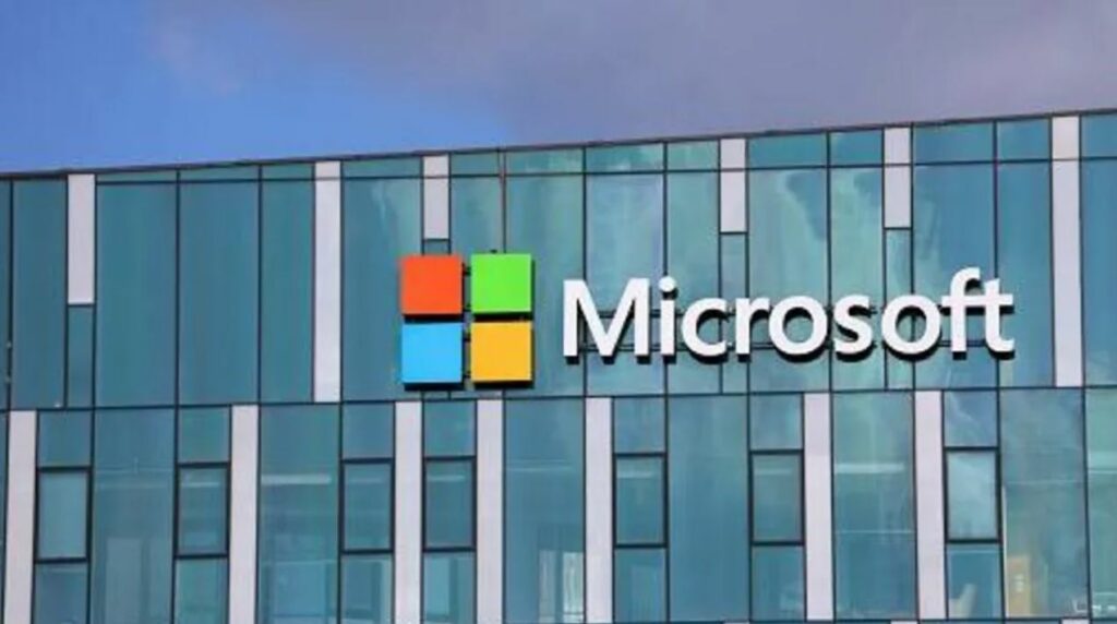 Problem tek shërbimet cloud të Microsoft-it, shkak ndërprerjet në kabllot nënujore në Detin e Kuq