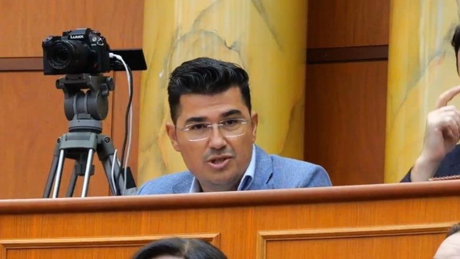 “Procedura për shkarkimin e Veliajt është e gabuar”/ Topollari-këshilltarëve të PS: Larje hesapesh brenda llojit