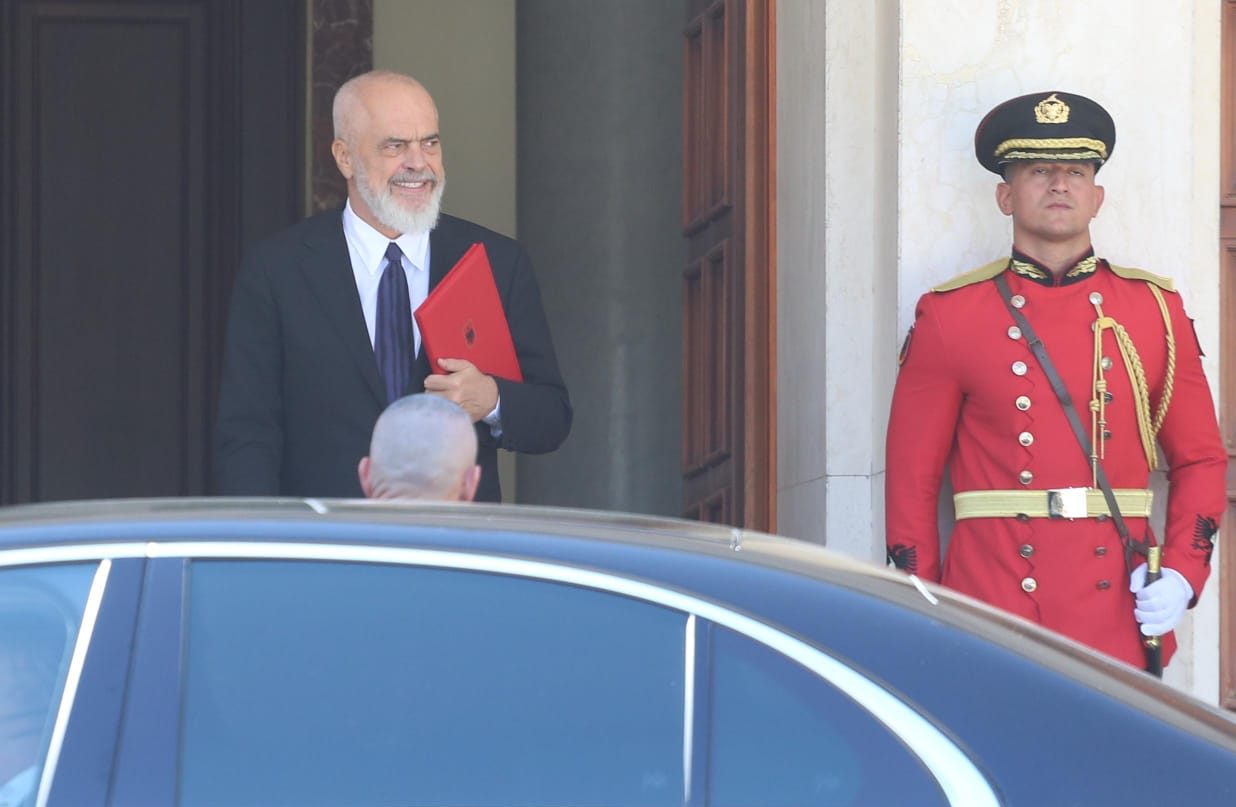 Programi i qeverisë “Rama 4″/ Ja sa do të rriten pagat, pensionet dhe bonusi i bebes muajt e ardhshëm