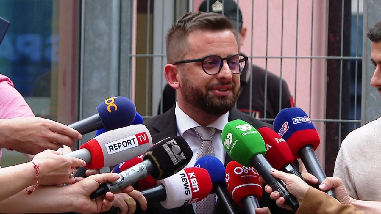 “Projekti po të pret mbi tavolinë”/ Erion Isai i pandehur nga SPAK, zbardhen bisedat që e ‘fundosën’: Do shkoj te drejtori…