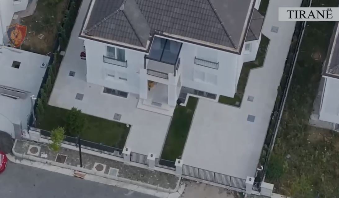 Prona, dyqane, poste parkimi, vilë e makina, kush është noterja nga Tirana që iu sekuestruan pasuritë me vlerë 3 mln euro