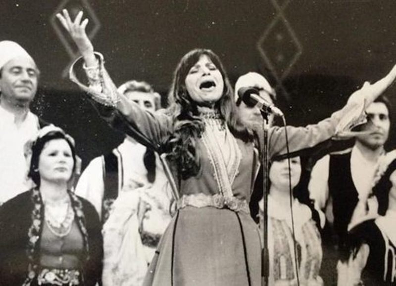 Pse e zemëroi artistja, Vaçe Zela, ish-Sigurimin e Shtetit gjatë turneut në Greqi?