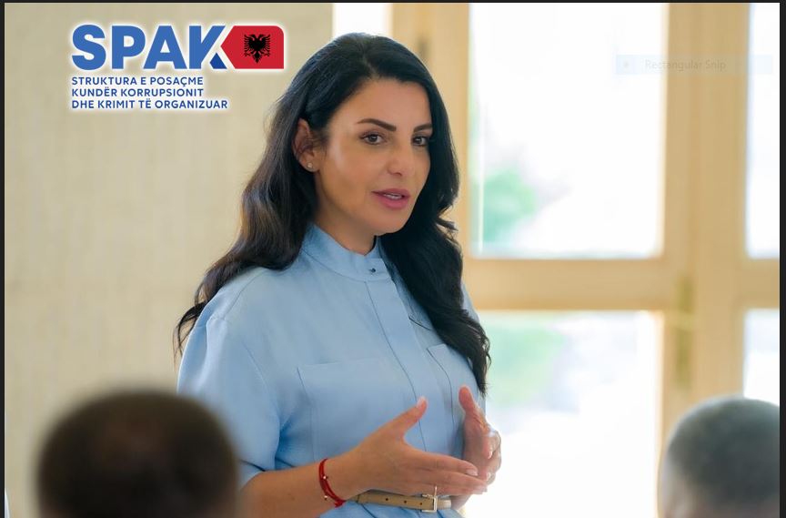 “Pse nuk i vihen prangat Belinda Ballukut”/ Shpërthen deputeti: Këto janë të gjitha para të vjedhura, incinerator që…