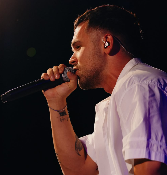 Pushtoi TikTok-un gjatë verës, Ylli ka gati këngën “Po të pres te Shadërvani”