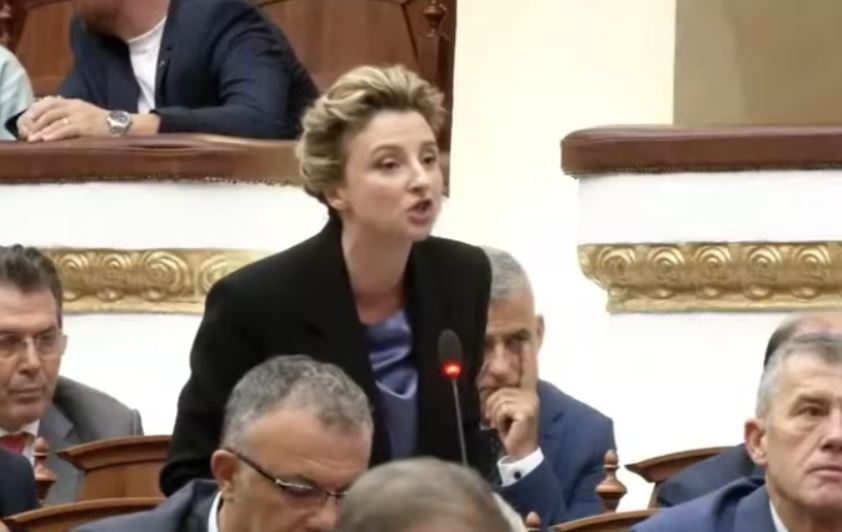 Qokë politike/ Berisha i jep Metës tre deputetë për të krijuar grupin e Partisë së Lirisë (Emrat)