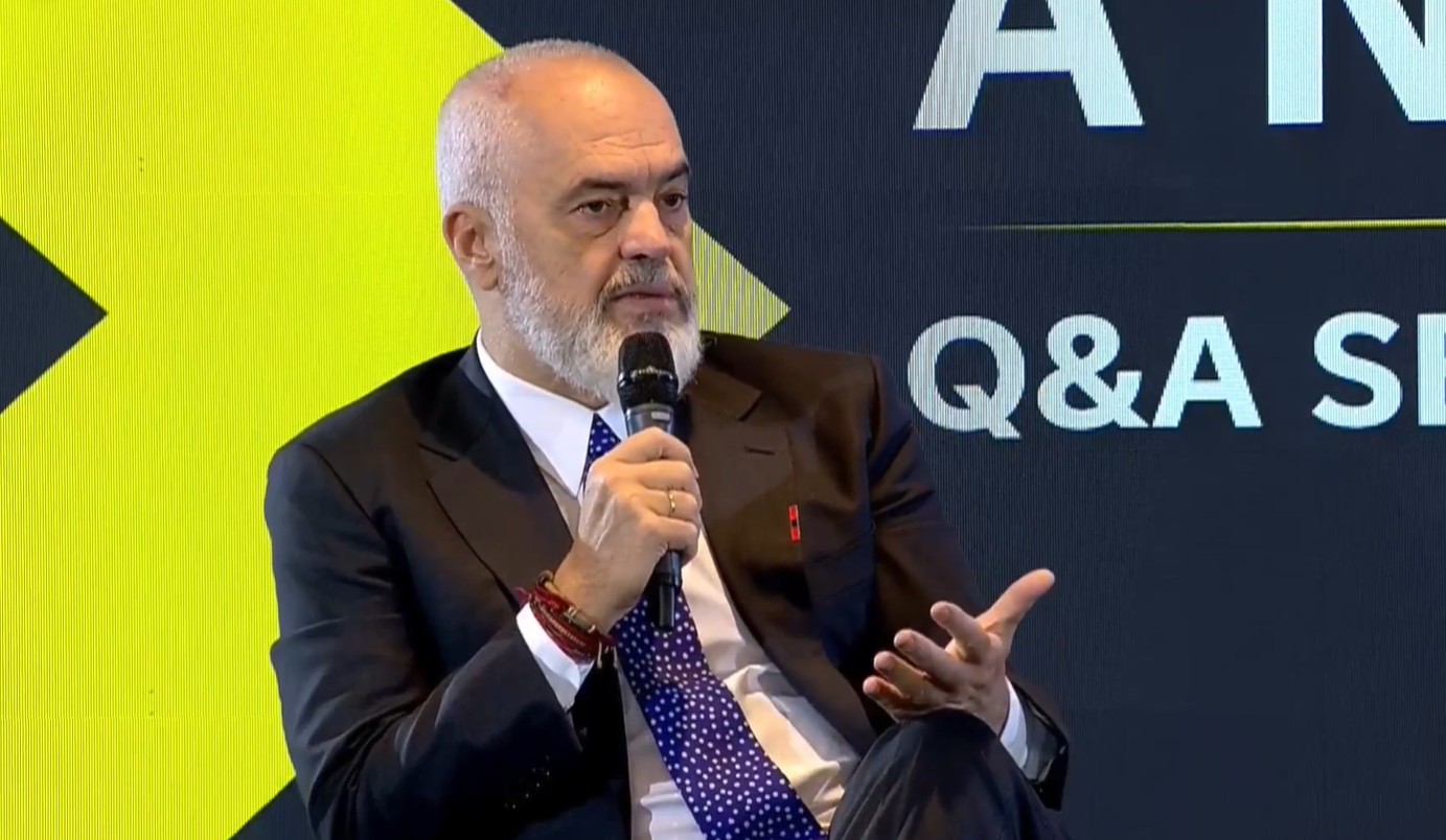 Rama fton investitorët: Blini sot prona në Shqipëri, pas anëtarësimit në BE do kushtojnë dyfish