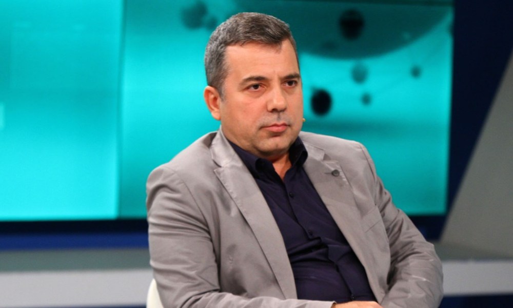 Rama fut parlamentin në xhep/ Abilekaj: Kabineti i ri, një tufë papagajsh, sekretarë të bindur e pa profil politik