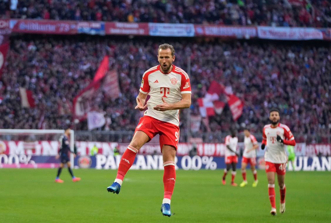 Rekordi i Shearer tundon Kane, “bomberi” mund të rikthehet në Angli?