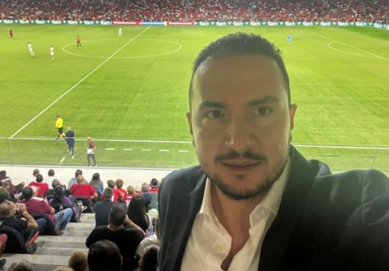 “Rikthimi im në stadium sjell mbarësi”, Kokalari thumbon Salianjin: Bukur flokët…