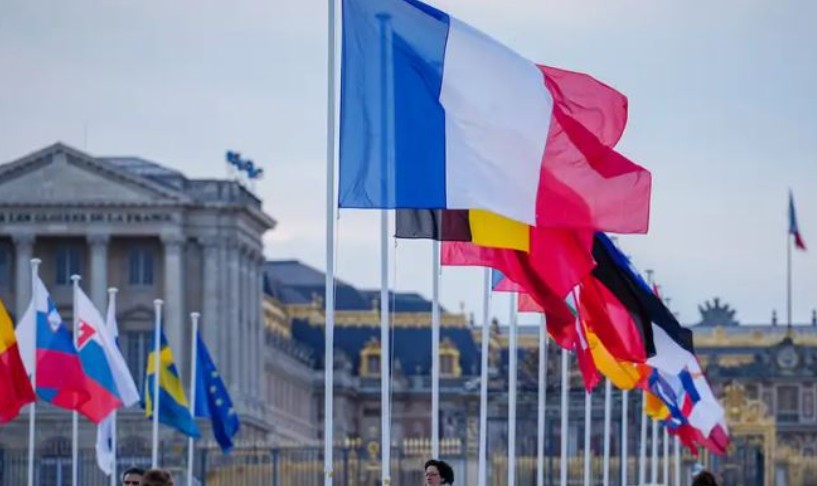 “Rrezik bllokadash politike…”, DW: Pasojat që mund të ketë kriza qeveritare e Francës për BE-në dhe Ukrainën