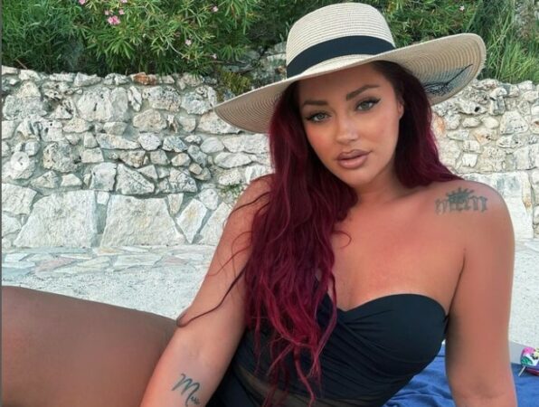 S’fshihet më! Ronela publikon foto me partnerin “misterioz“