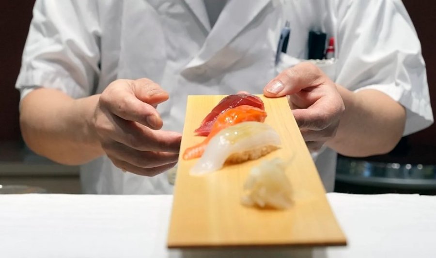 Shefi lituanez shpallet mjeshtër i sushit në Kampionatin Botëror në Tokio