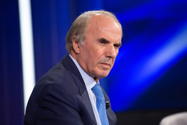 Shkarkimi i Veliajt, Zogaj: Duhej të pritej vendimi i gjykatës! E vërteta historike e PS është që…