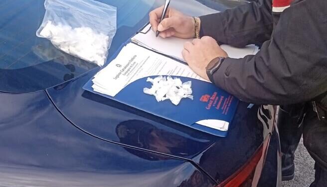 Shkuan si turistë në Itali, kapen duke shitur kokainë në Terni