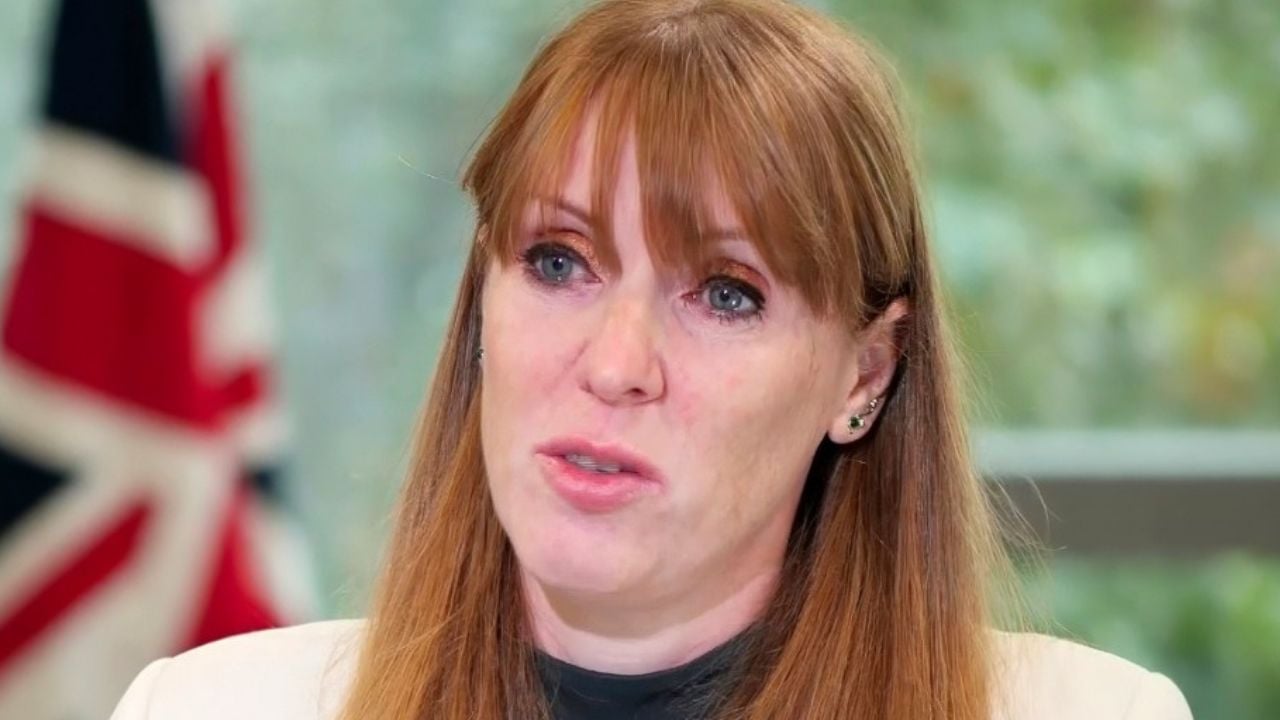 Shmangu taksat, zv/kryeministrja britanike jep dorëheqjen