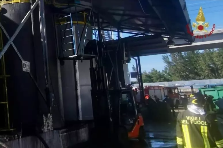 Shpërthim në një kompani menaxhimi mbeturinash në zonën e Casertës lë tre të vdekur dhe një të zhdukur.