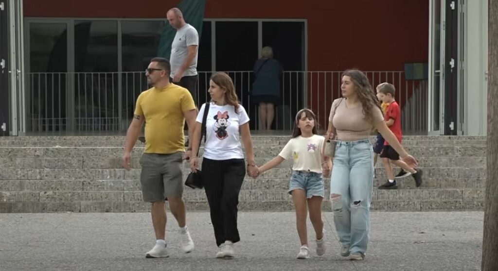 Si të përfitoni rimbursimin për arsimimin e fëmijëve, eksperti: Ja si do bëhet zbritja 48 mijë lekë për çdo fëmijë nën 18 vjeç