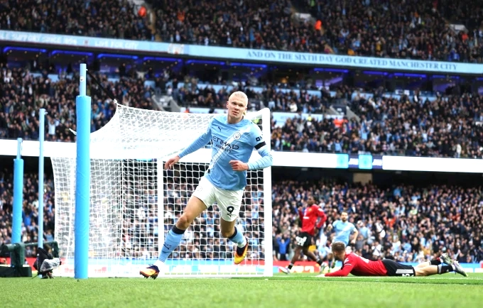 Siti fiton derbin e Mançesterit me Junajtid, Guardiola fiton duelin e parë sezonal me rivalët e qytetit