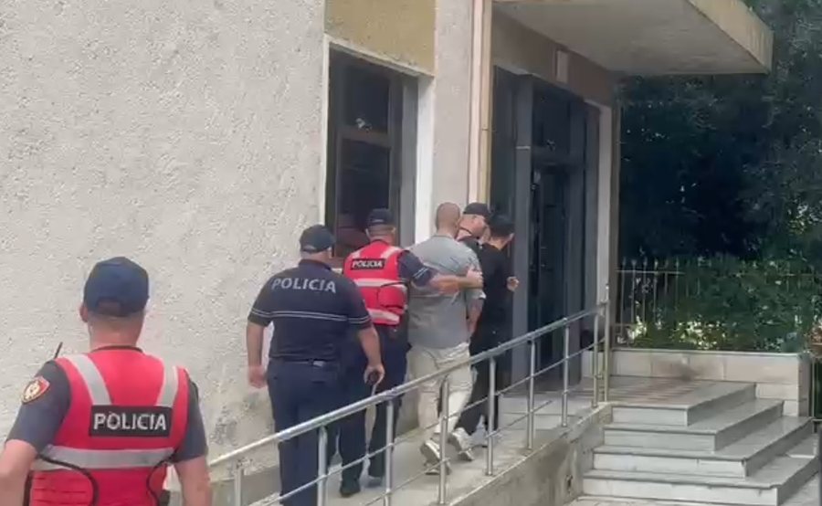 Skemat piramidale “online”/ Dalin para Gjykatës së Fierit 6 të arrestuarit për masën e sigurisë