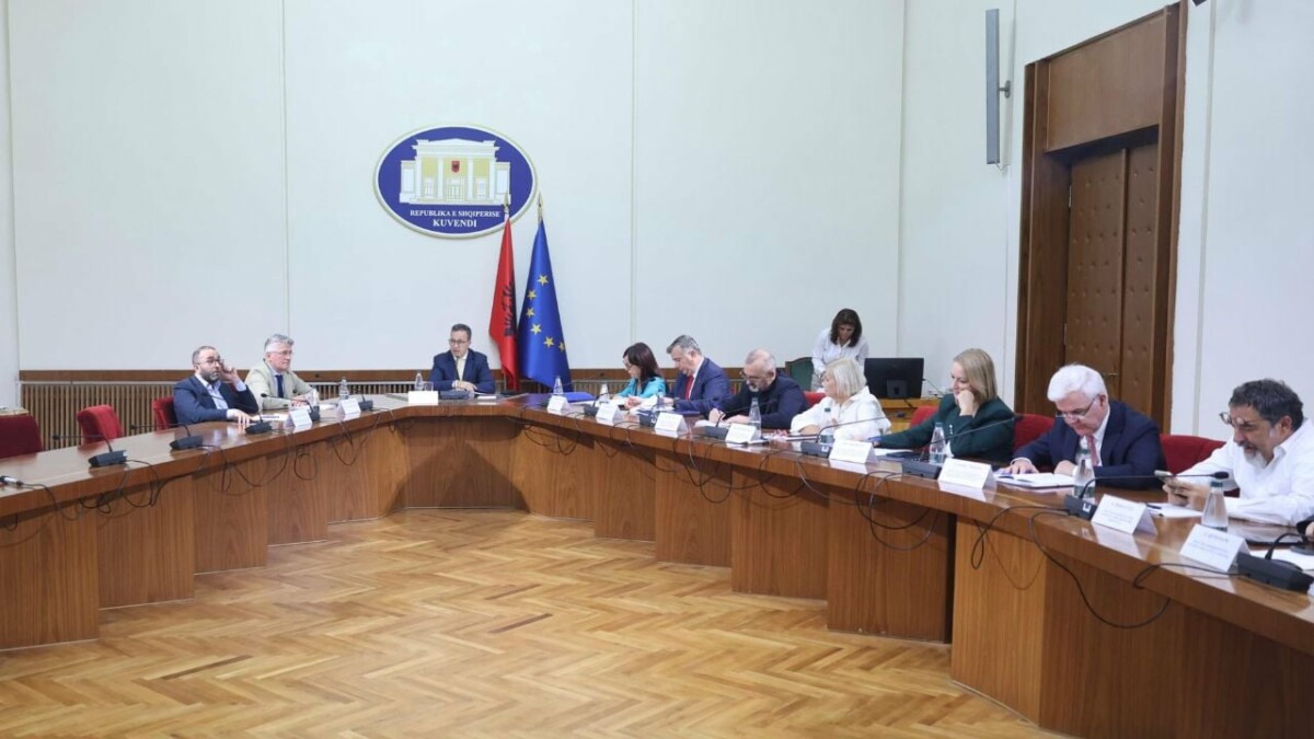 Struktura e re e Kuvendit/ Zbulohet lëvizja e radhës e Peleshi, thërret konferencën e kryetareve për komisionet