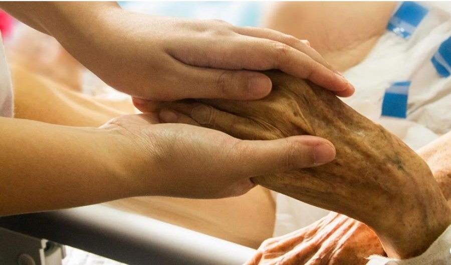 Studimi paralajmëron: Vdekjet nga kanceri në nivel global pritet të rriten me gati 75% gjatë 25 viteve të ardhshme