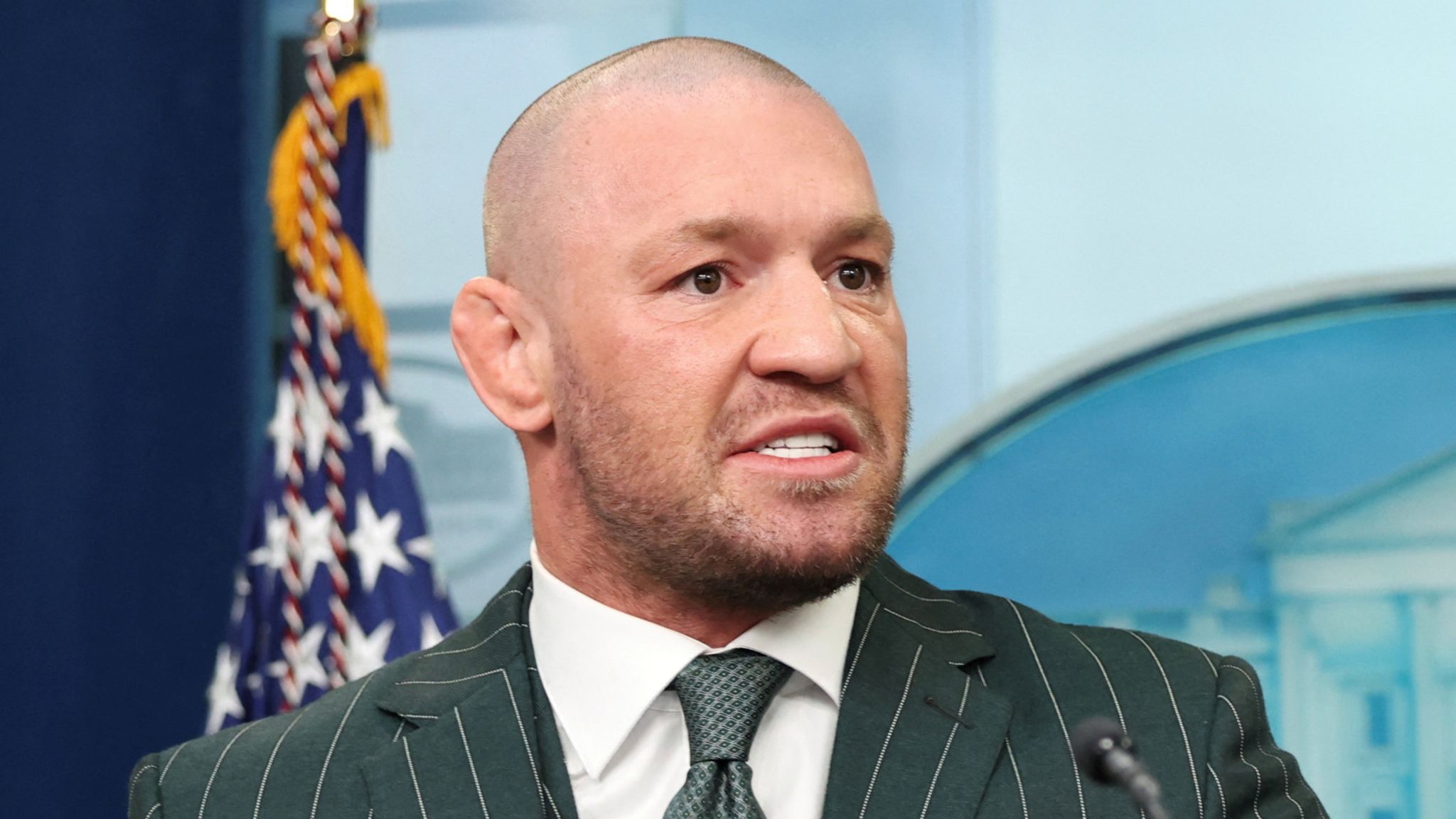 Synonte presidencën e Irlandës, Conor McGregor zyrtarizon vendimin e tij për karrierën në politikë