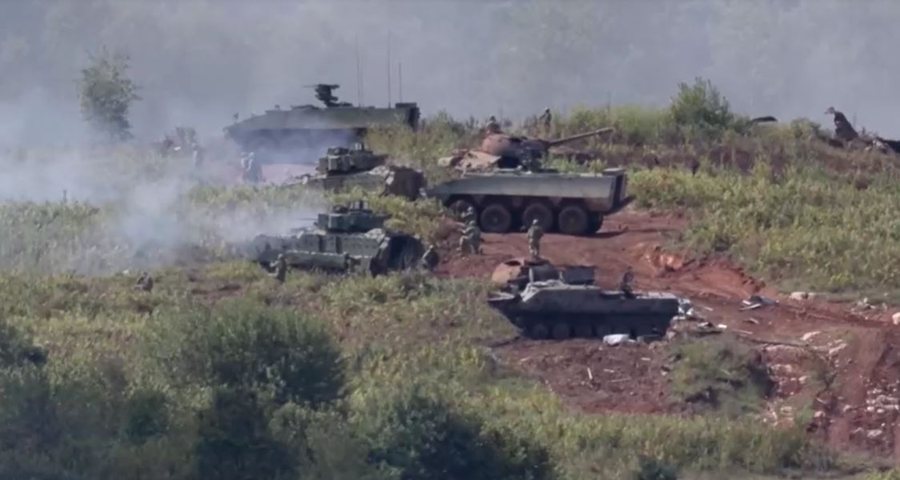 Tanke, avionë luftarakë dhe helikopterë, stërvitje e kombinuar e ushtrisë kroate