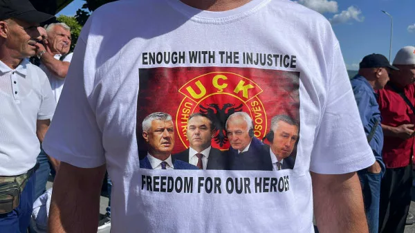 Të dielën protestë në Hagë, nisen drejt Holandës veteranët e UÇK-së: Liri për heronjtë tanë