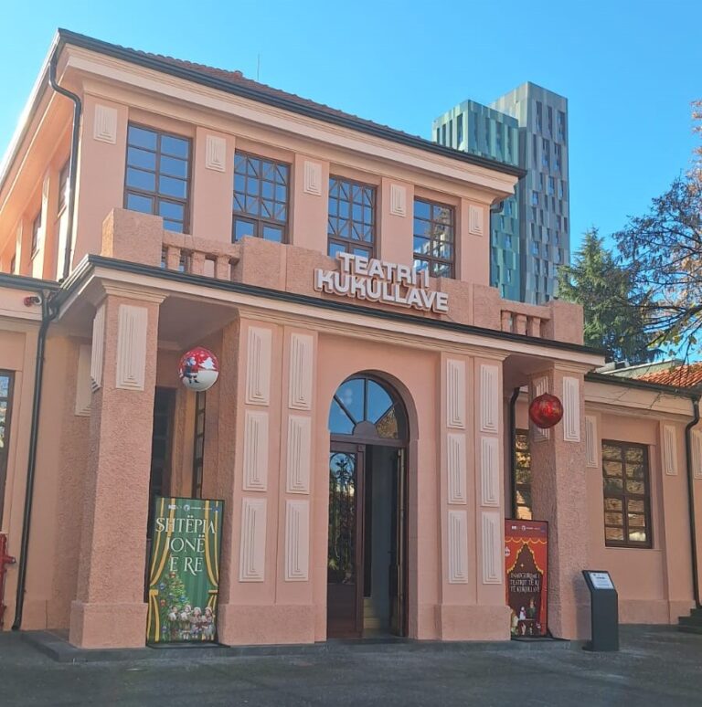 Teatri i Kukullave me një hapësirë muzeale,një pjesë e godinës do t’i kushtohet historisë si Parlamenti i Parë Shqiptar